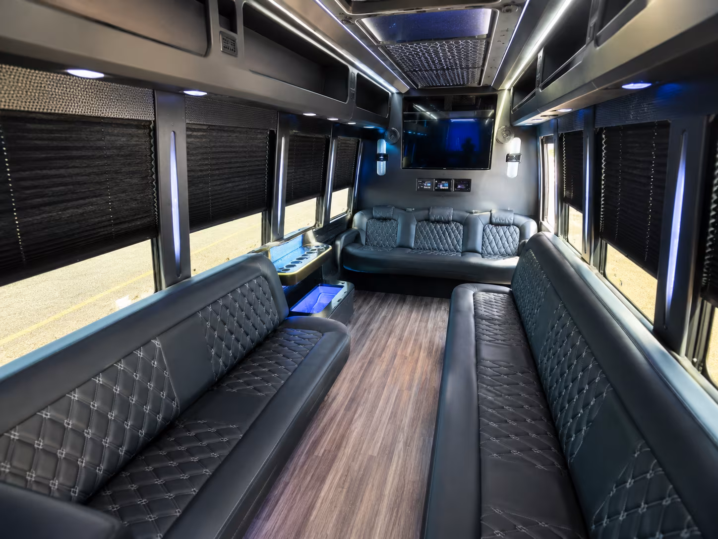 hit every photo stop in your san francisco party bus before the dance