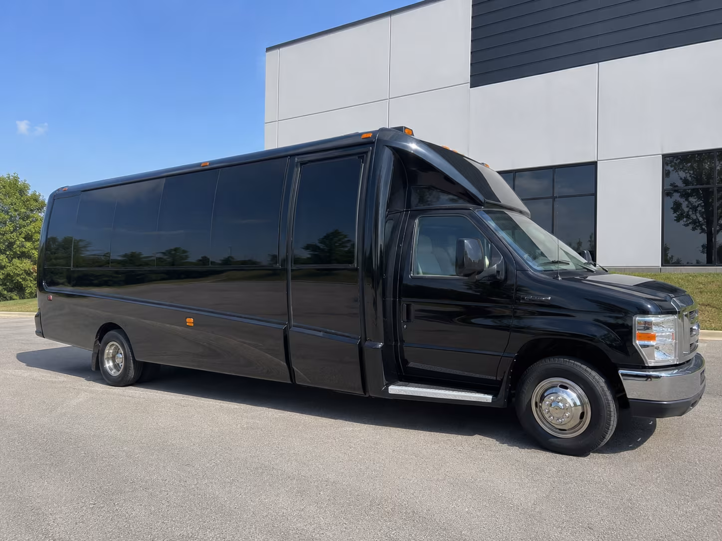rent a san francisco prom party bus or charter bus today