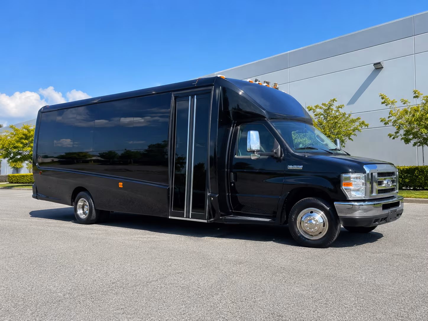 san francisco military ball ceremony and veterans group transportation