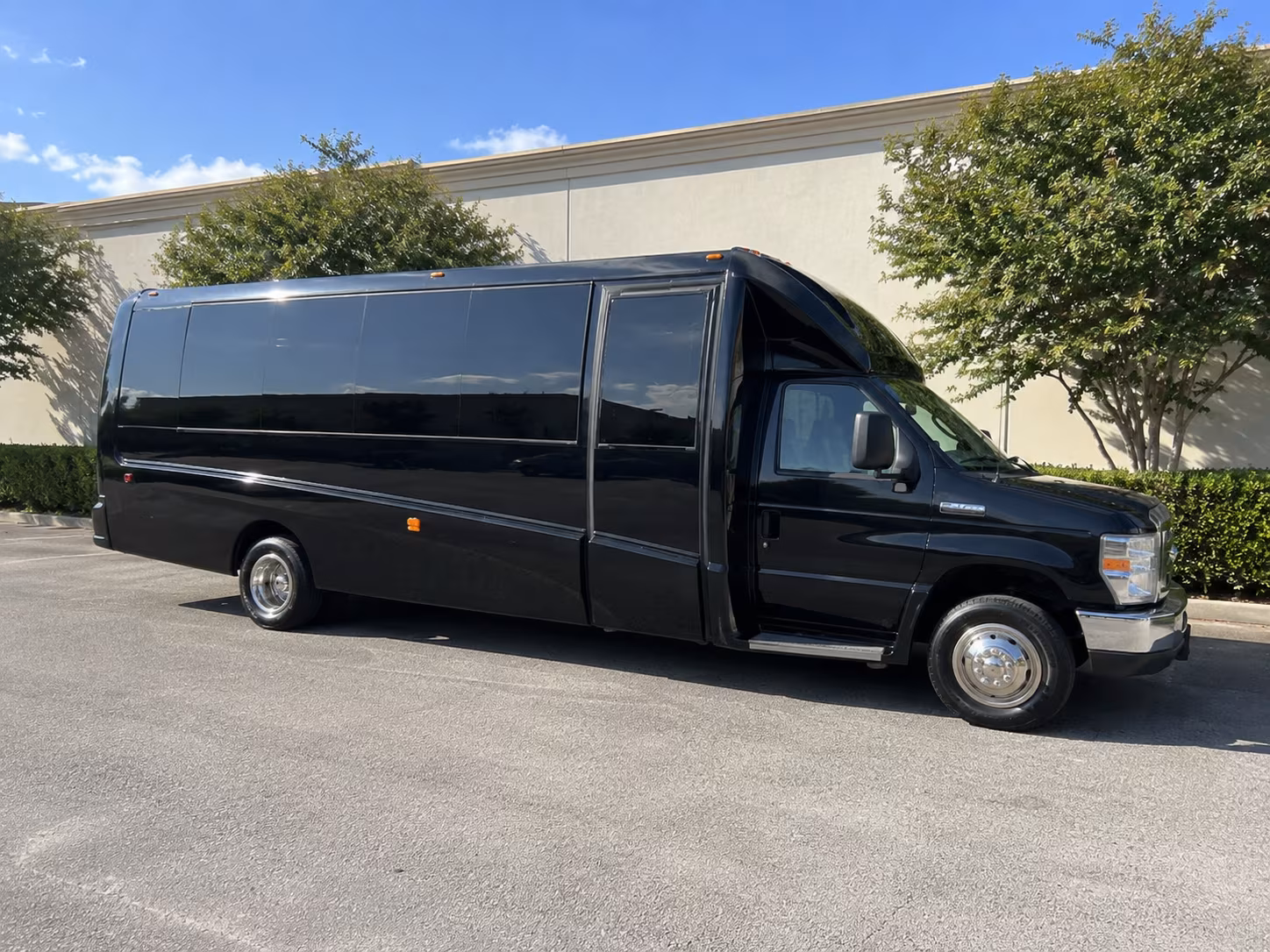 why book winery and brewery tours through sanfranciscoshuttlebusrentals com